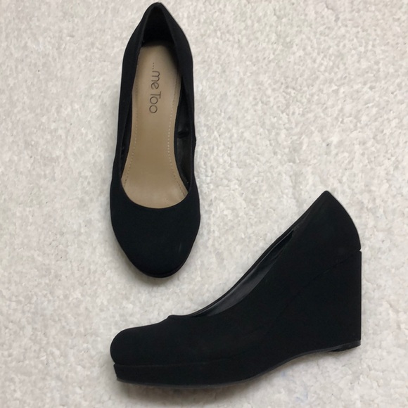 Black closed toe wedges - Picture 3 of 4